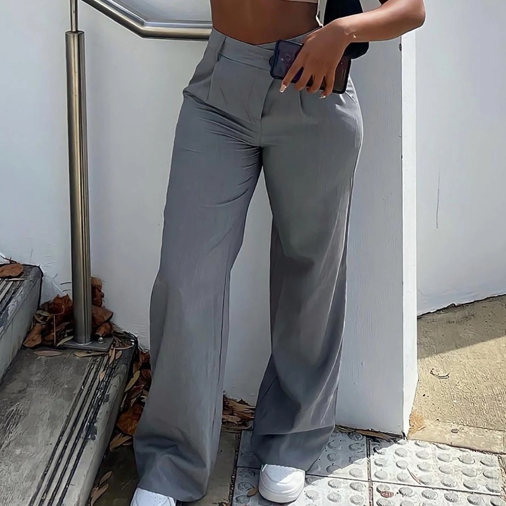 Crossover waist trousers